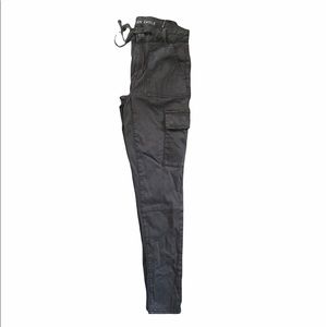 - American eagle cargo style skinny